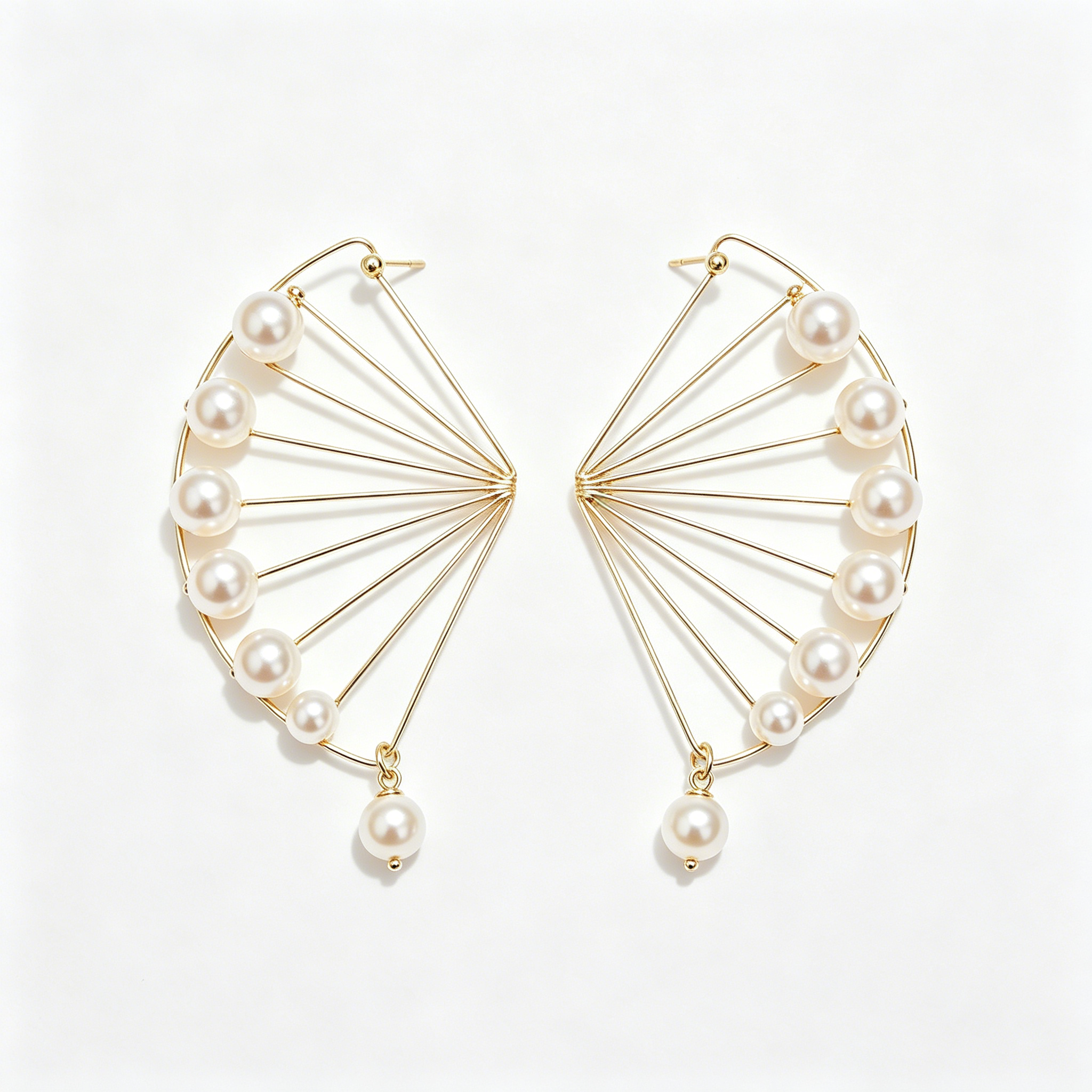 Fan Shape Wire Pearl Cuff Earrings