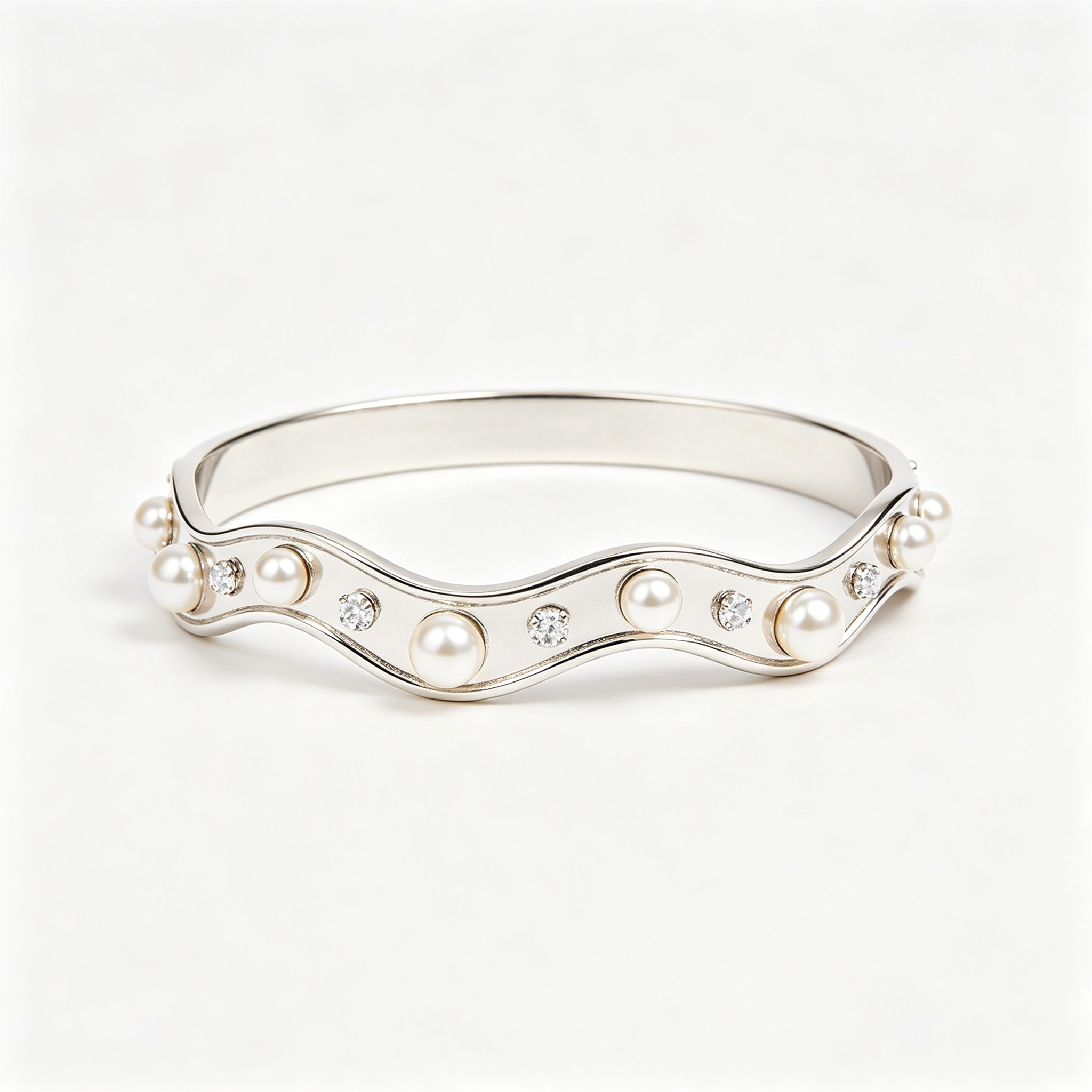 Wavy Silver Pearl Crystal Cuff